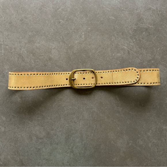 Calvin Klein Women’s Genuine Leather Gold Distressed Belt Adjustable up to 37” - Picture 6 of 12